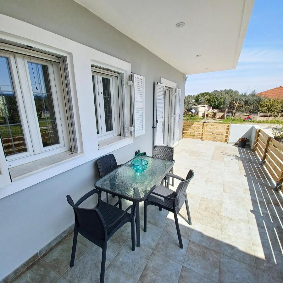 Eleonas Apartment 1, Lygia Lygia  Ngoại thất bức ảnh